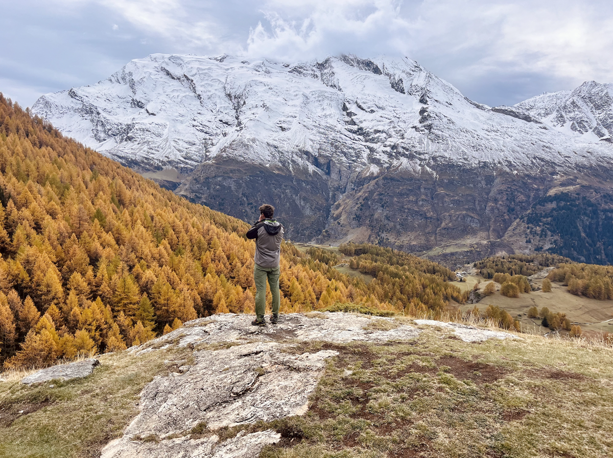 Une vue sur la savoie en automne