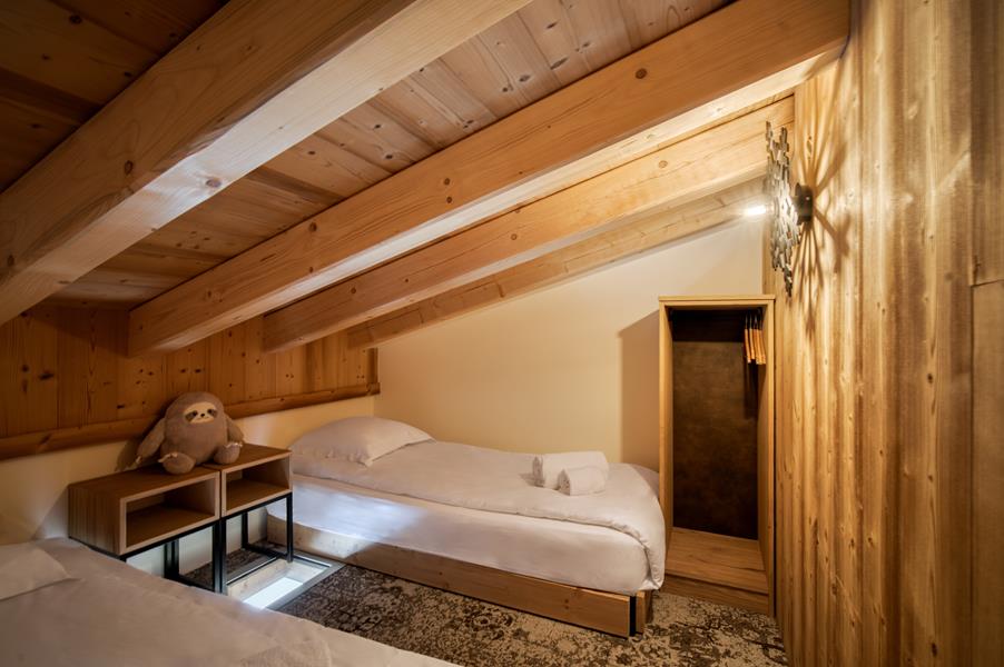 2 lits simples (90*200) - accès via la chambre 1