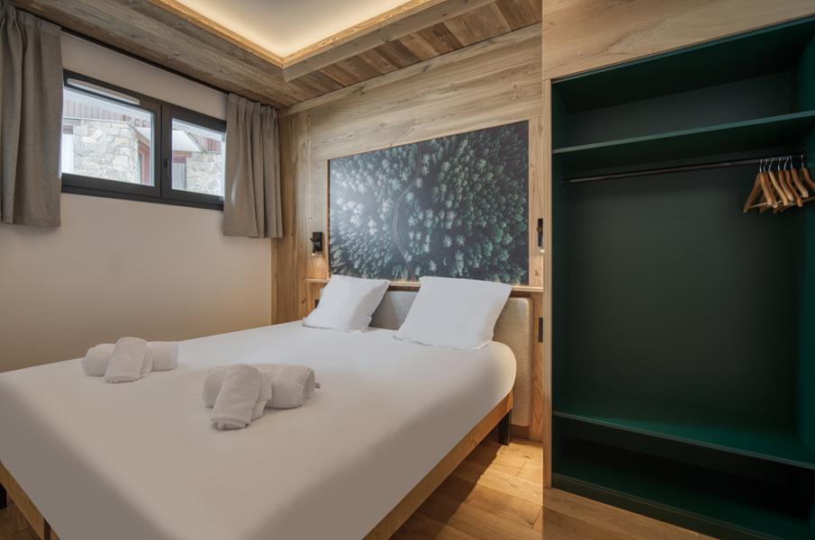 2 lits simples (90*200) avec TV