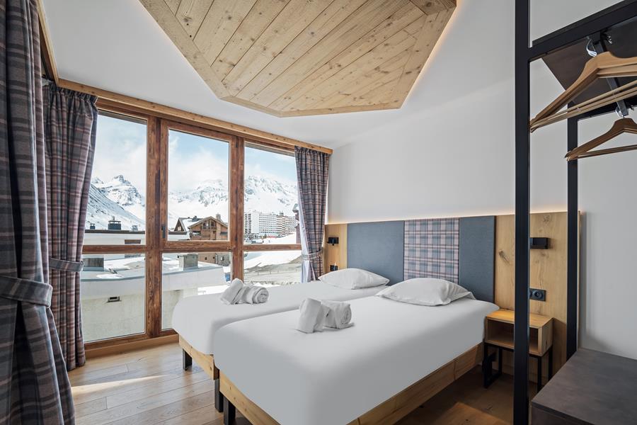 2 lits simples (90*200) avec TV