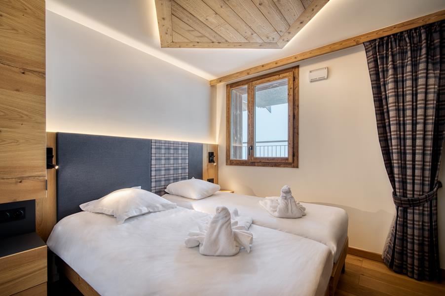 2 lits simples (90*200) avec TV