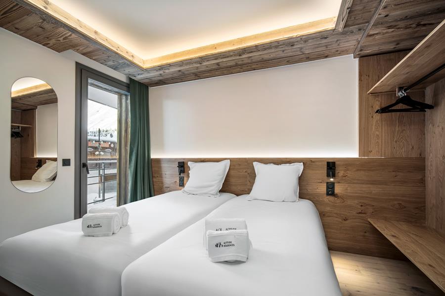 2 lits simple (90*200) avec TV et balcon