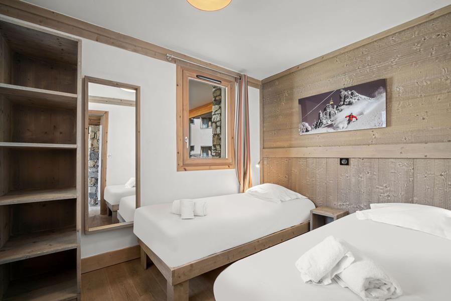 2 lits simple avec TV 