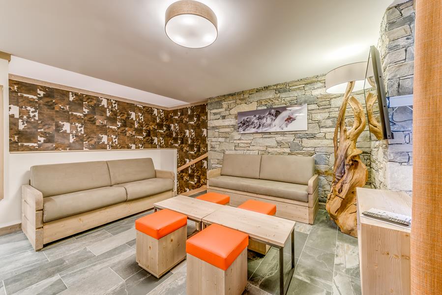 1 canapé lit (160*200)