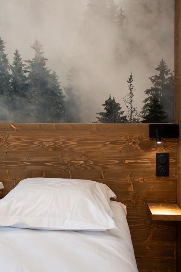 1 lit double (160*200) avec TV 