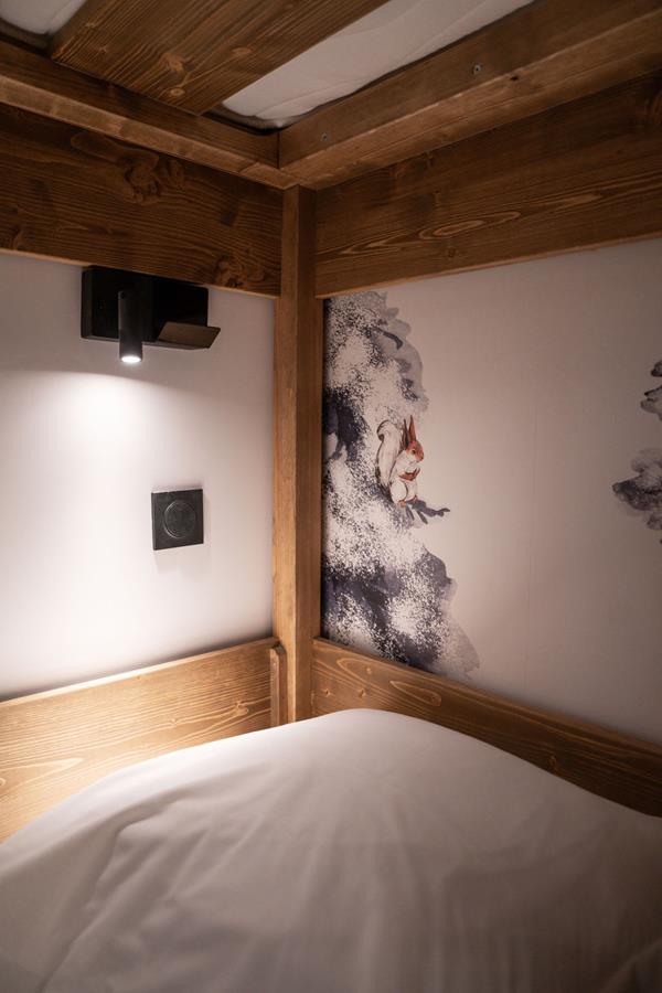 1 lit superposé (80*190) avec TV - sans fenêtre