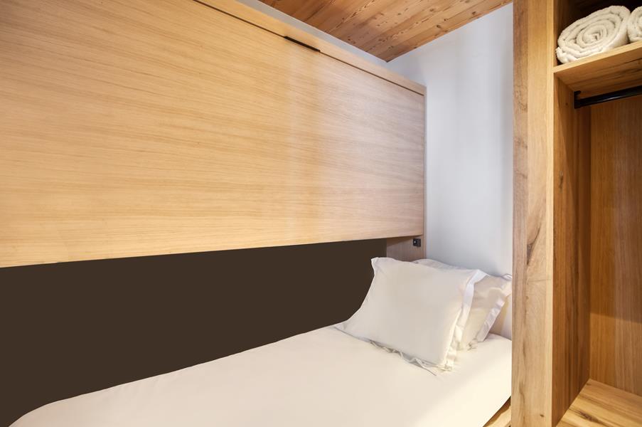 2 lits simples rabattables (90*200)