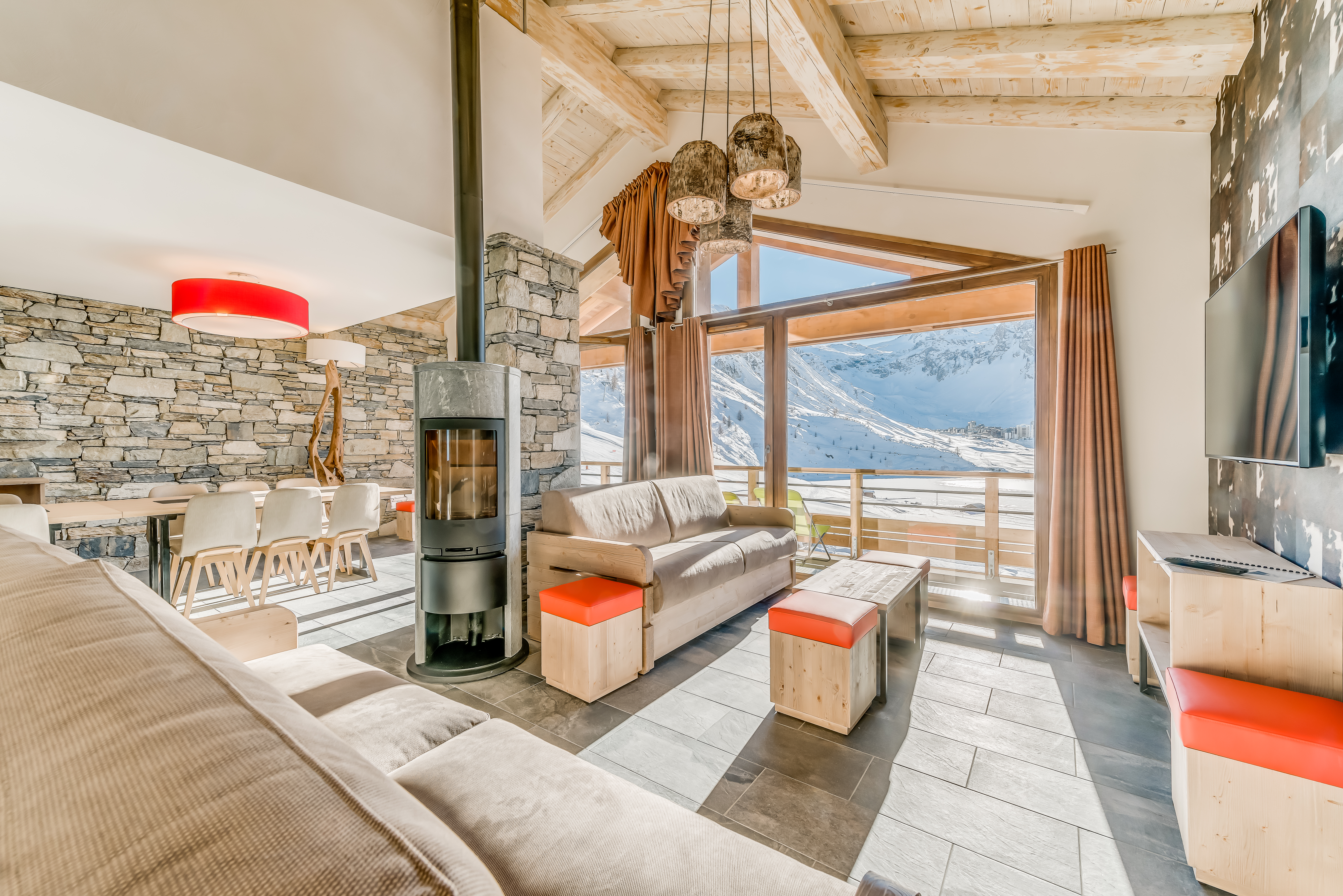 CAP NEIGE 32, TIGNES LE LAC